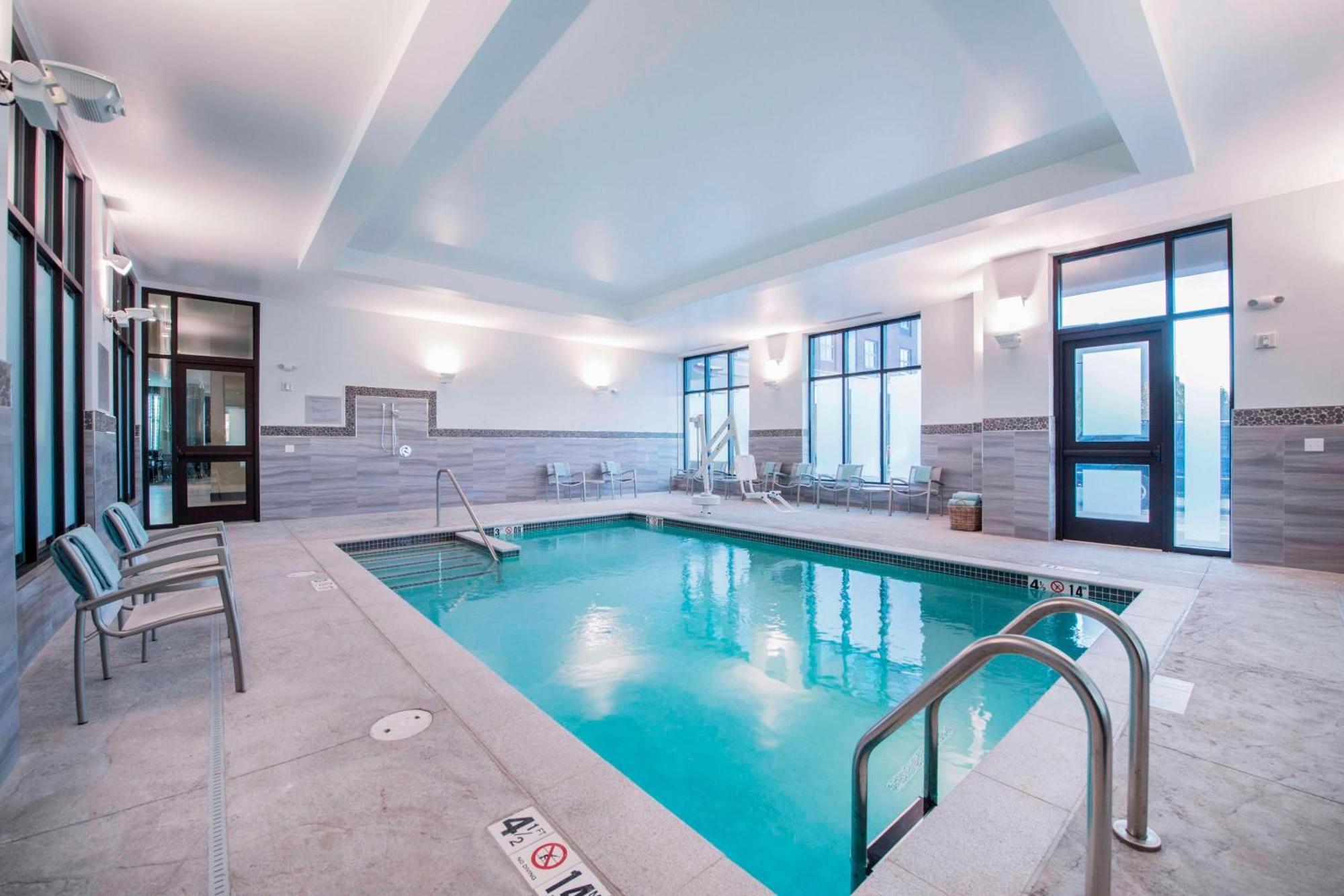 Towneplace Suites By Marriott Boston Logan Airport/Chelsea Ngoại thất bức ảnh